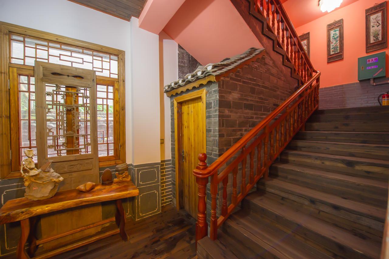فندق Yangshuo Scenic Mountain Retreat المظهر الخارجي الصورة