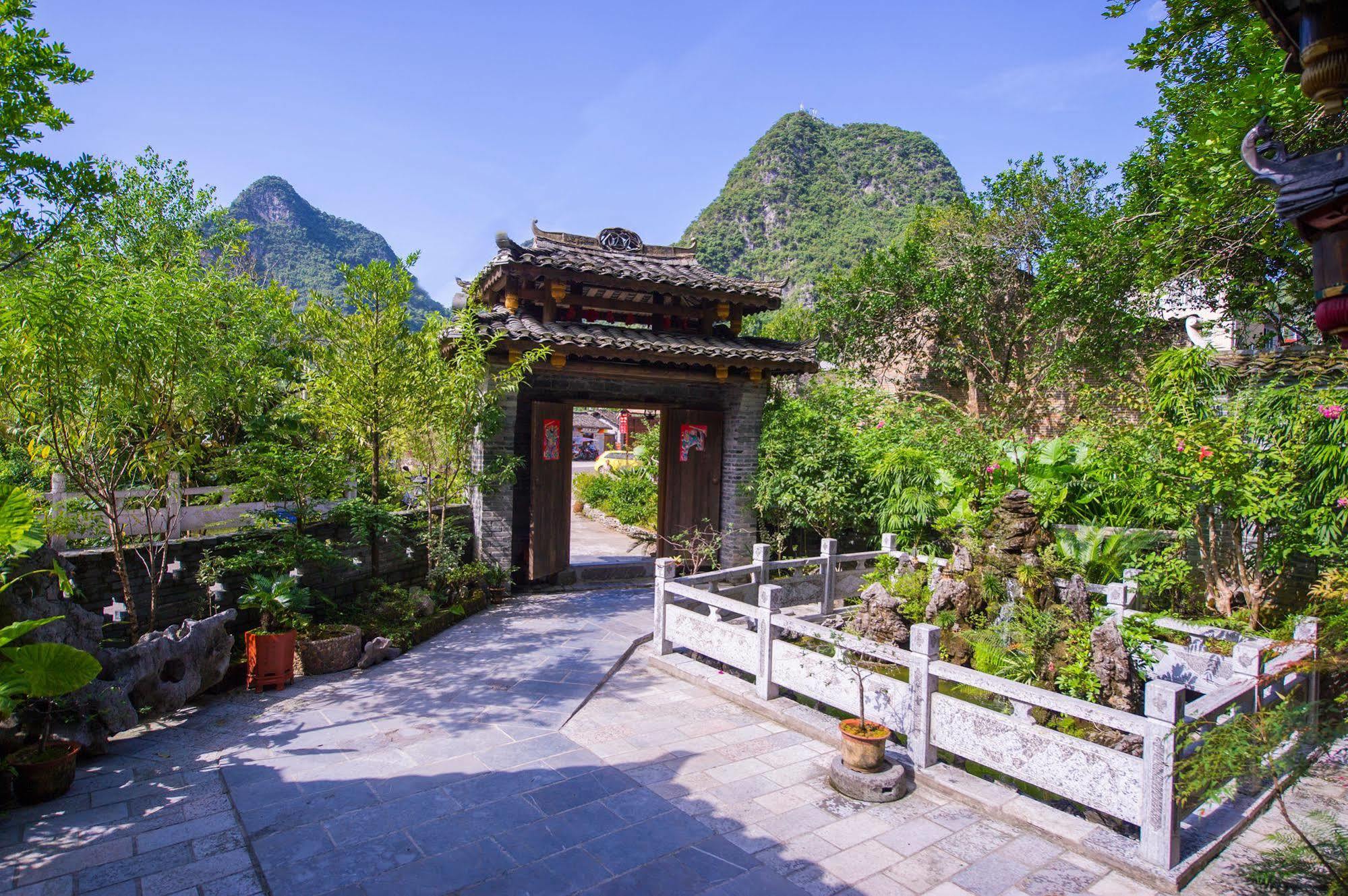 فندق Yangshuo Scenic Mountain Retreat المظهر الخارجي الصورة