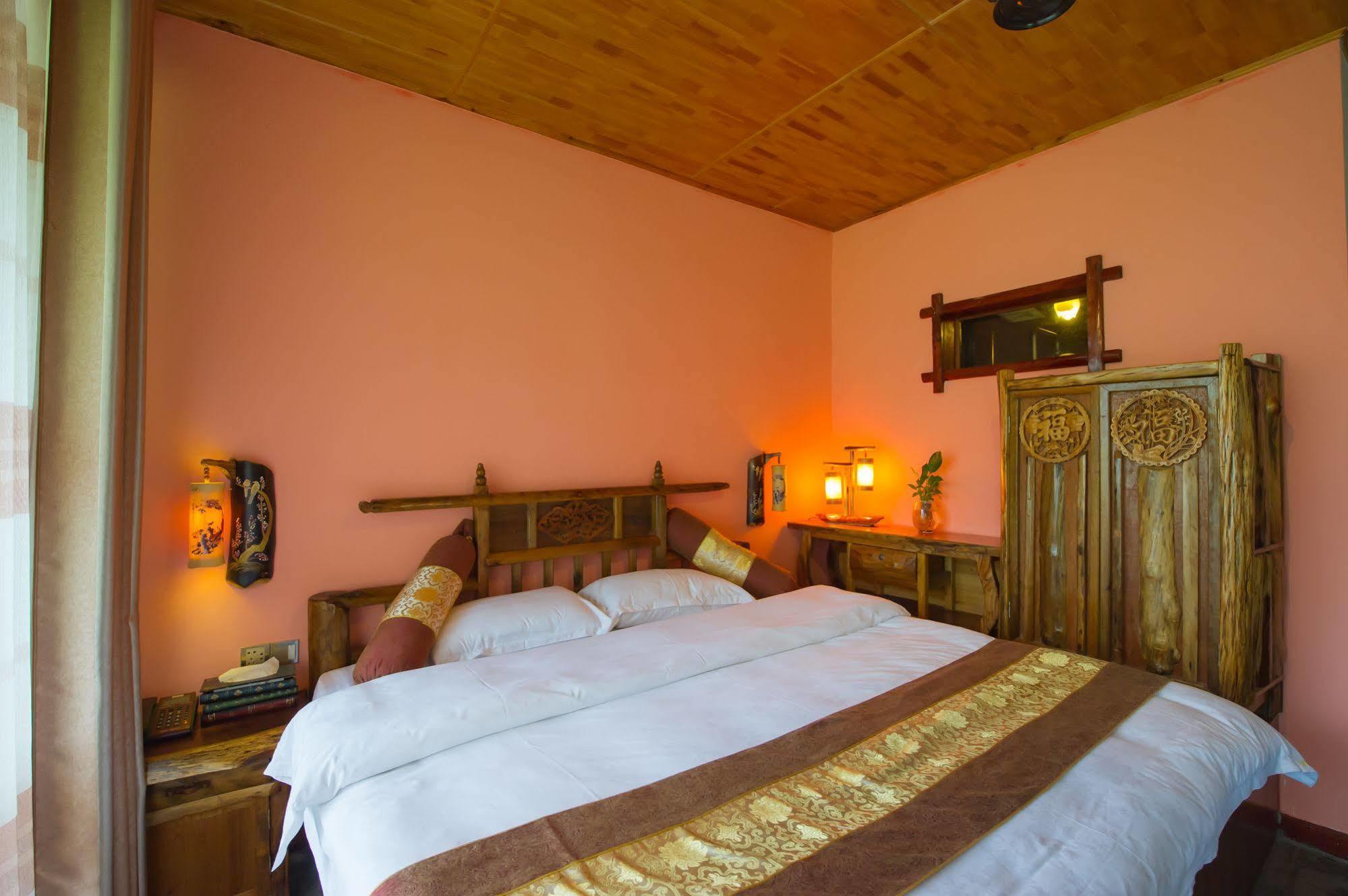 فندق Yangshuo Scenic Mountain Retreat المظهر الخارجي الصورة